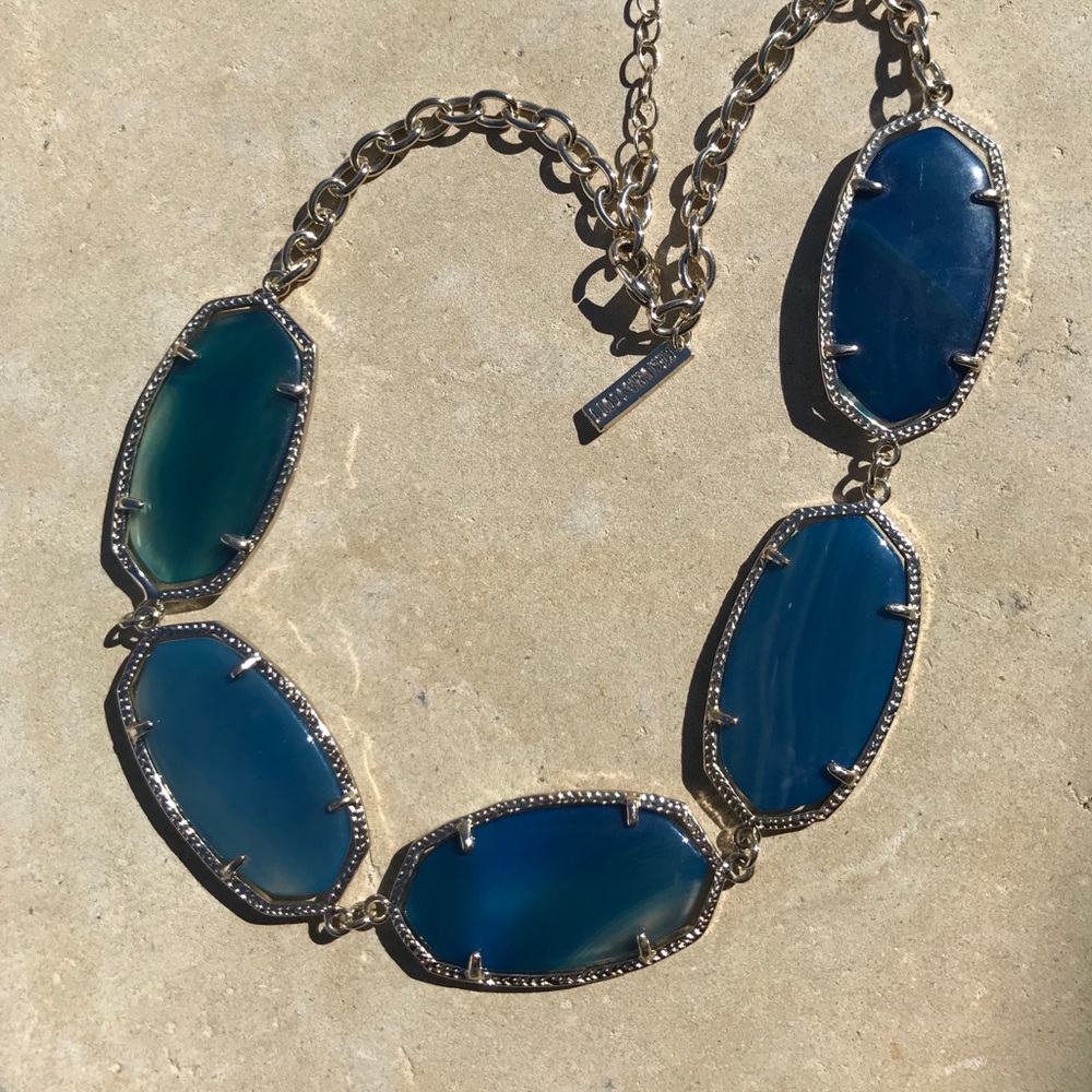 Kendra Scott Valencia Necklace
